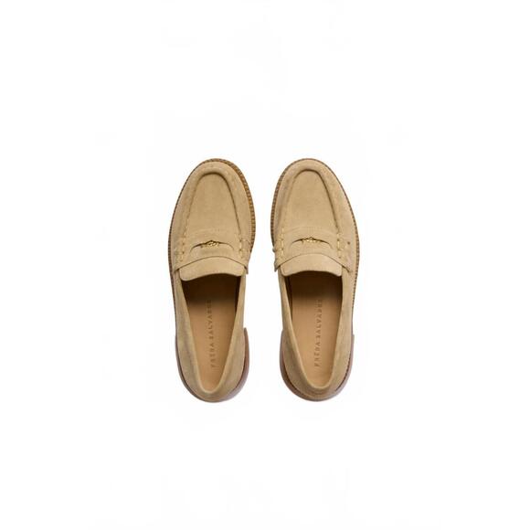 NEW FREDA SALVADOR women's elba penny loafer in beige